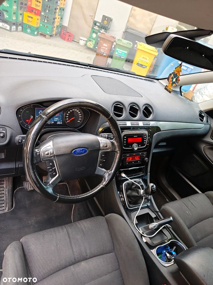 Ford S-Max 2.0 TDCi DPF Titanium - 12
