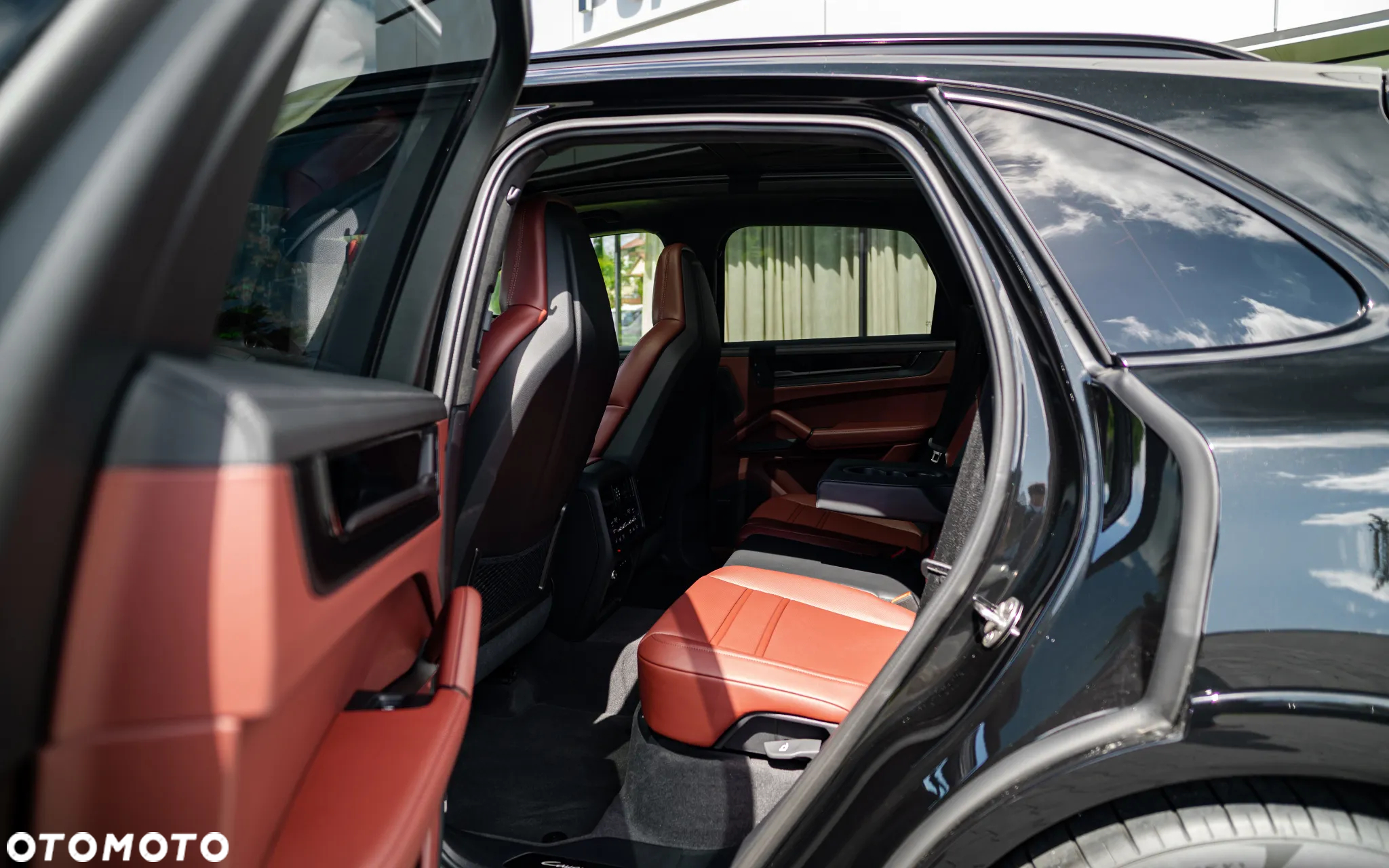 Porsche Cayenne GTS - 10