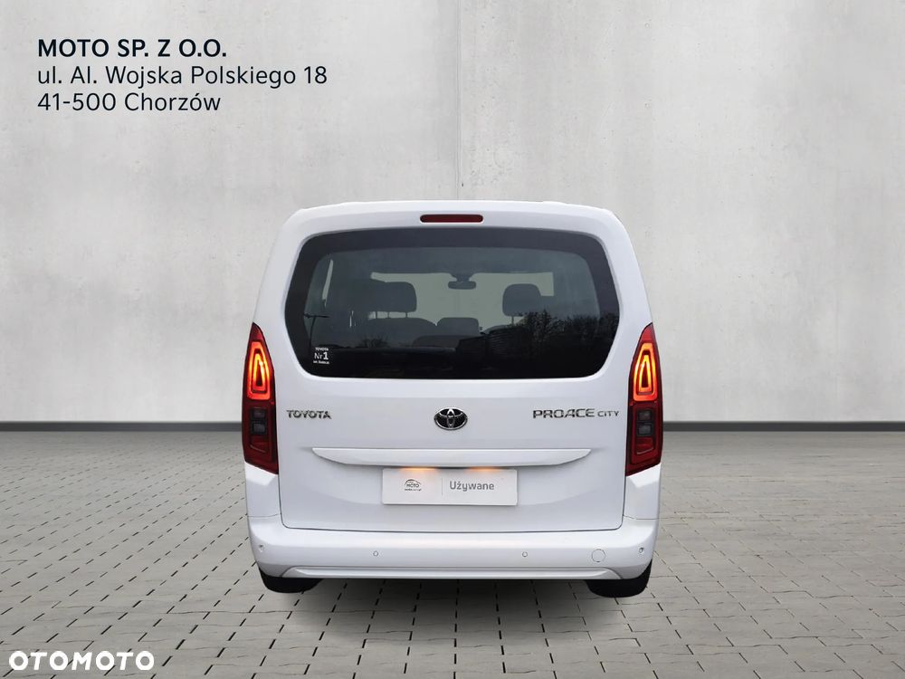 Toyota Proace City Verso 1.2 D-4T Business - 4