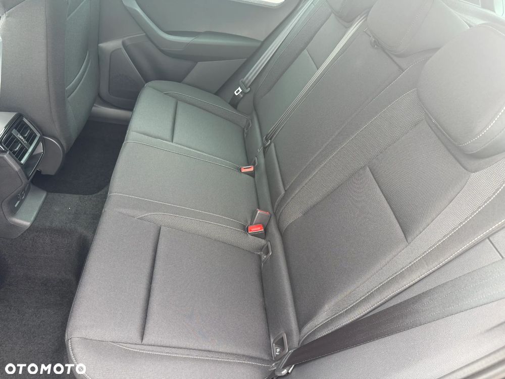 Skoda Karoq 2.0 TDI SCR 4x4 Drive DSG - 9