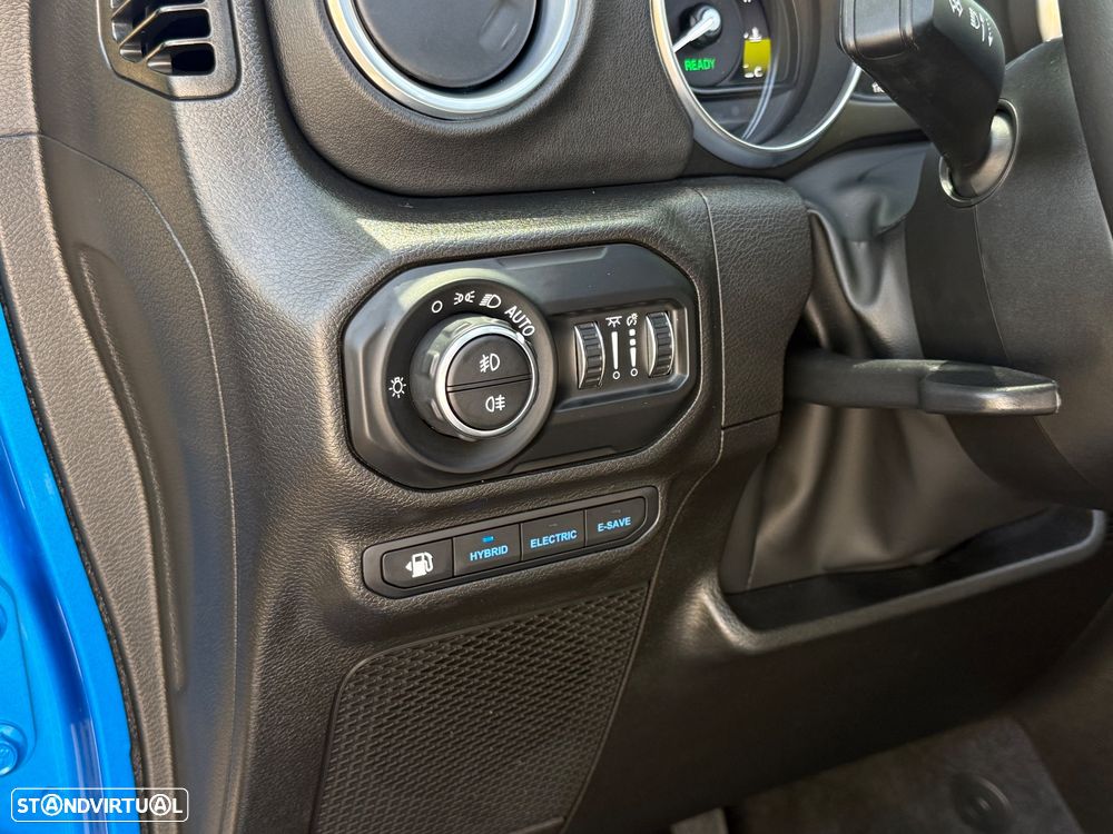 Jeep Wrangler Unlimited 2.0 4xe Plug-In Hybrid Softtop Sahara - 36