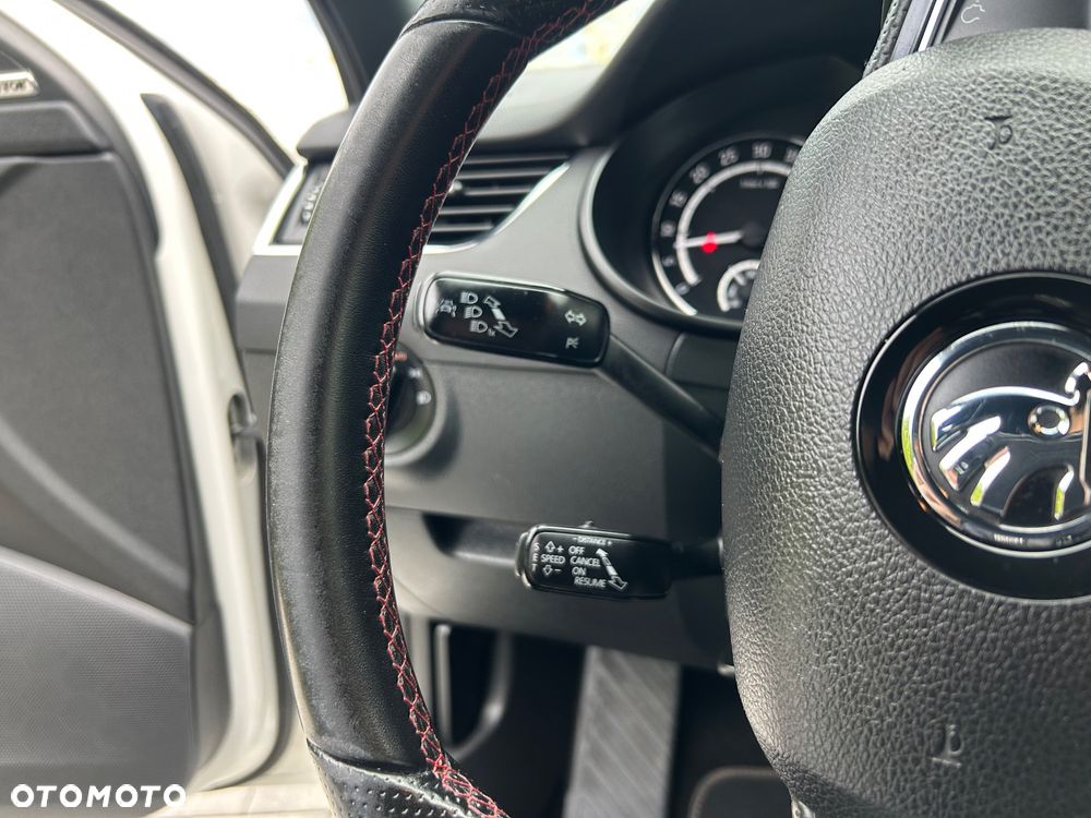 Skoda Octavia 2.0 TDI RS DSG EU6 - 28
