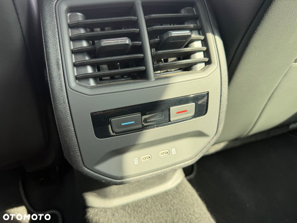 Seat Leon 1.5 eTSI FR DSG - 21