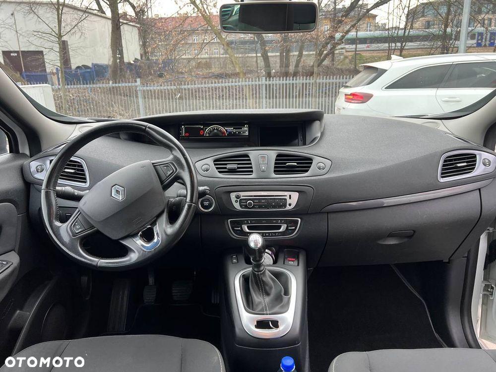 Renault Scenic 1.5 dCi Energy Life EU6 - 10