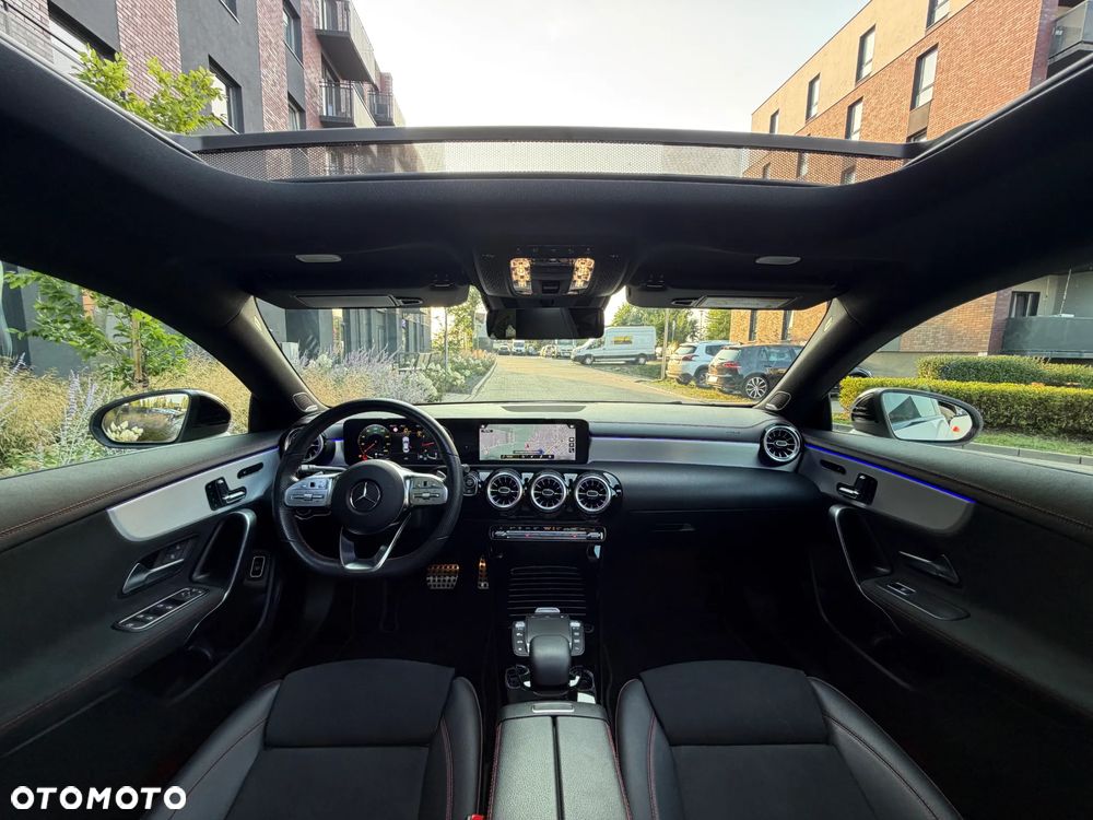 Mercedes-Benz CLA 200 AMG Line 7G-DCT - 20
