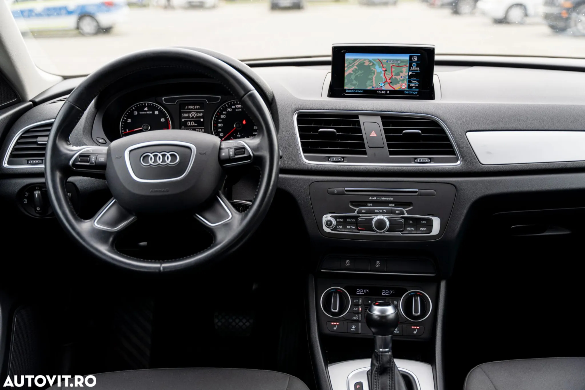 Audi Q3 1.4 TFSI Stronic Design - 6