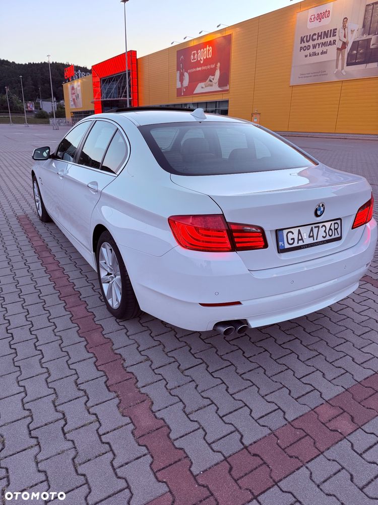 BMW Seria 5 530d xDrive Luxury Line - 6