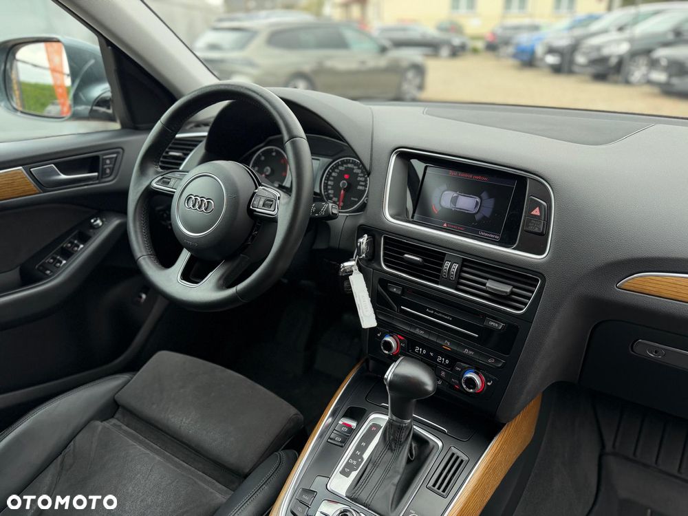 Audi Q5 2.0 TDI Quattro (clean diesel) S tronic - 25