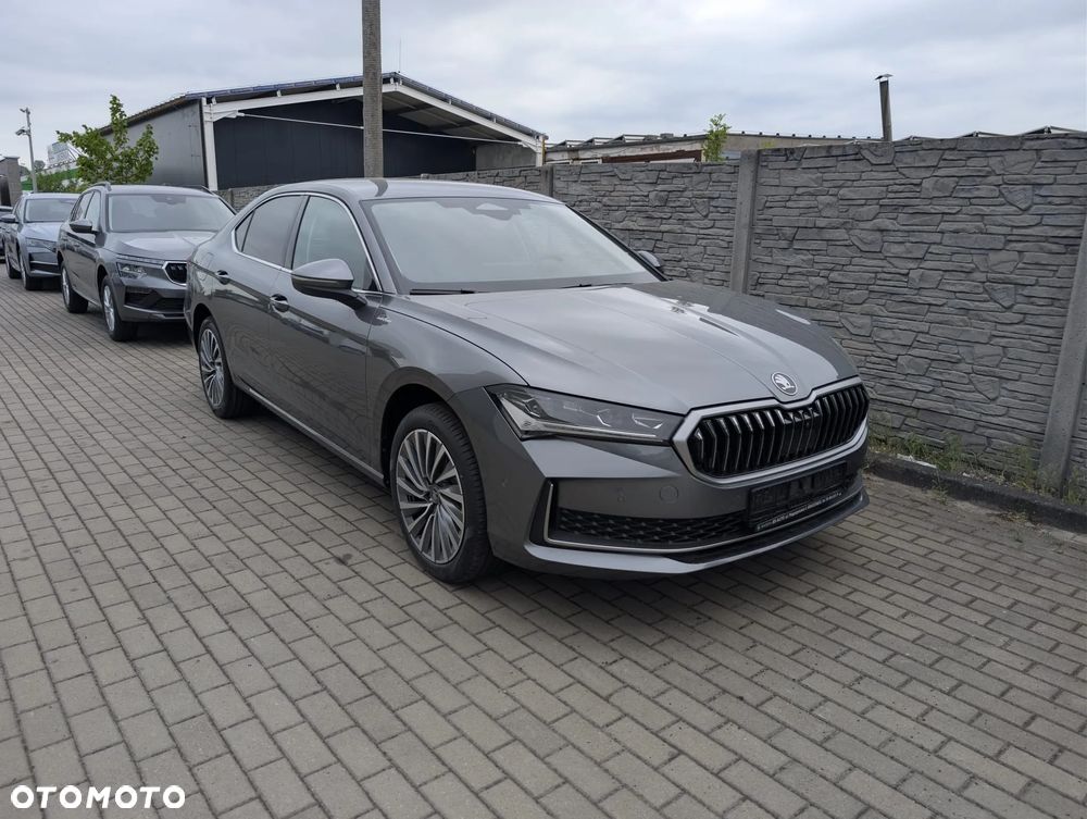 Skoda Superb 2.0 TDI SCR 4x4 L&K DSG - 4