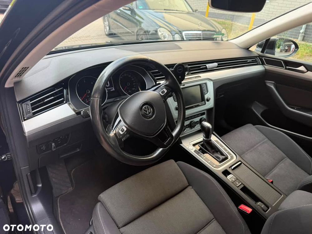 Volkswagen Passat 2.0 TDI SCR Highline DSG - 6