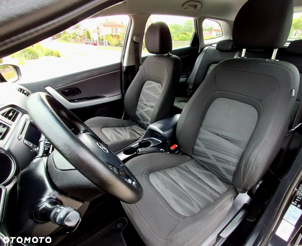 Kia Ceed 1.4 CRDi 90 Spirit - 16