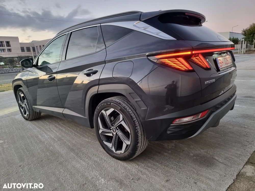 Hyundai Tucson - 8