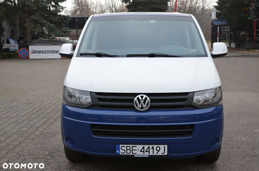 Volkswagen Caravelle - 19