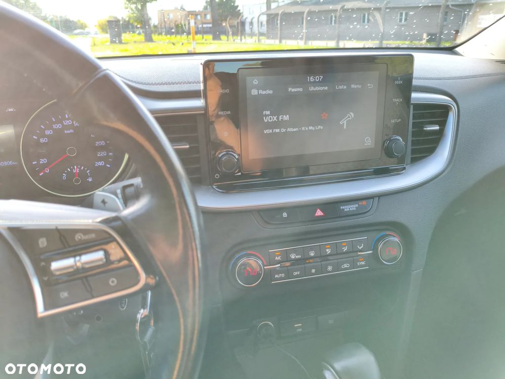 Kia Ceed 1.4 T-GDI M DCT - 19