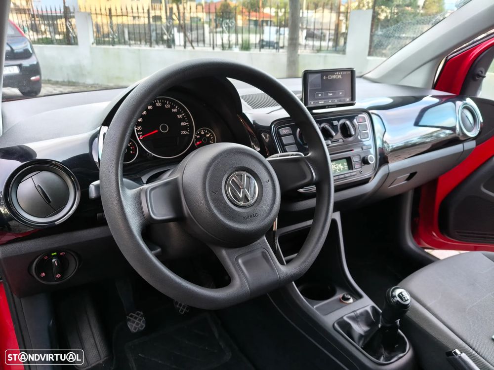 VW Up! 1.0 BlueMotion Groove - 9