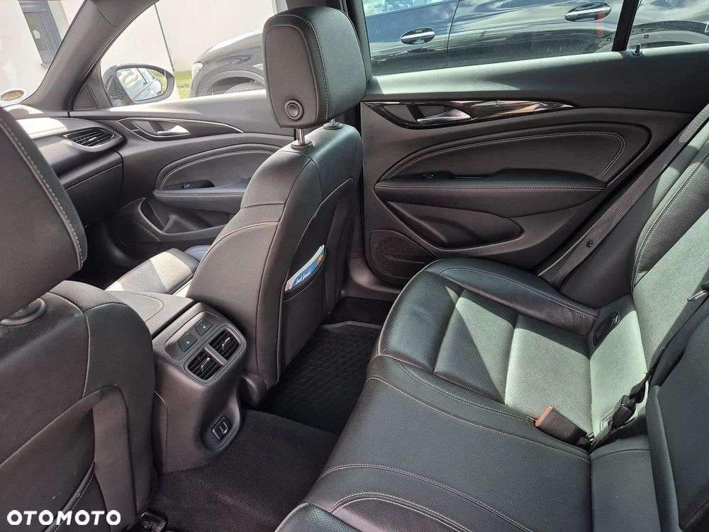 Opel Insignia 2.0 CDTI Ultimate S&S - 6
