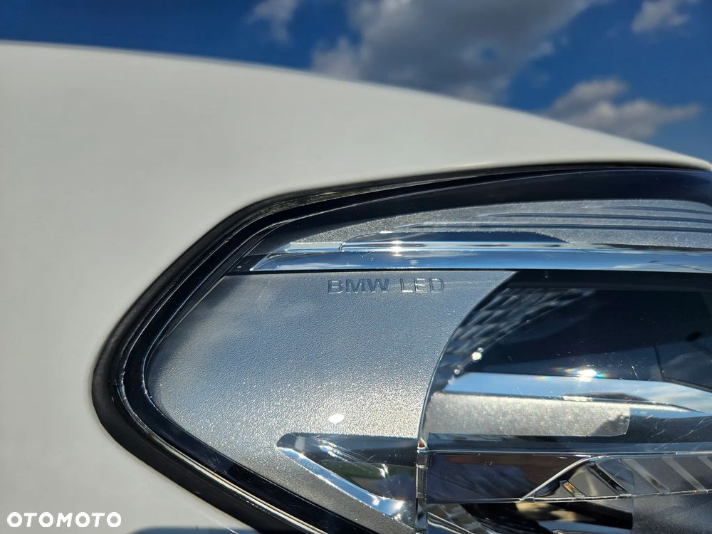 BMW X3 xDrive20i - 8