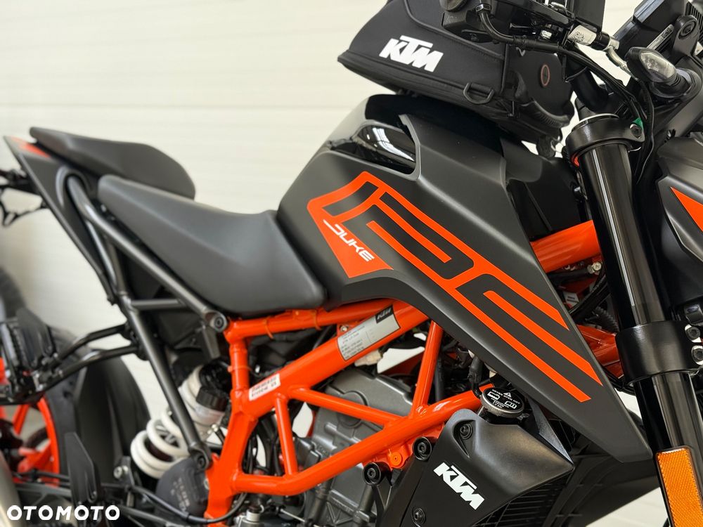 KTM Duke - 16