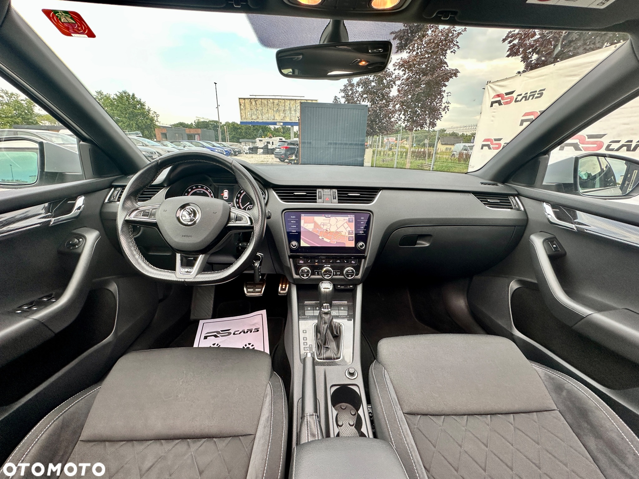 Skoda Octavia Combi 2.0 TDI DSG RS - 18
