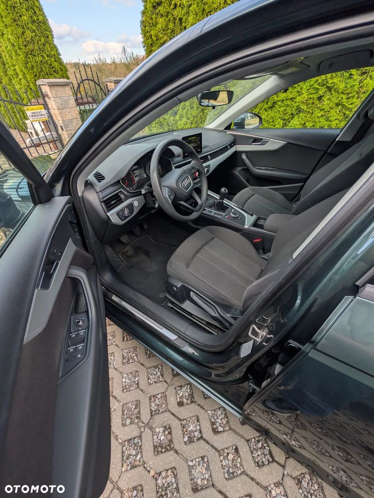 Audi A4 Avant - 14