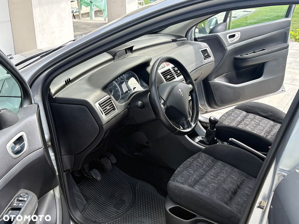 Peugeot 307 1.4 Presence - 5