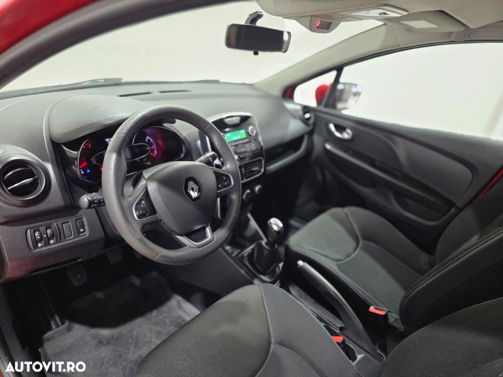 Renault Clio TCe Life Evo - 3