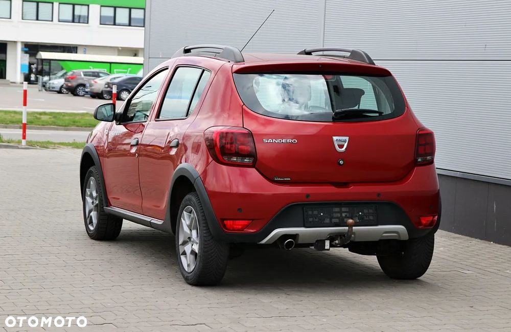 Dacia Sandero Stepway 0.9 TCe Laureate - 4