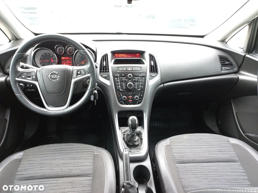 Opel Astra 1.6 EU6 - 18