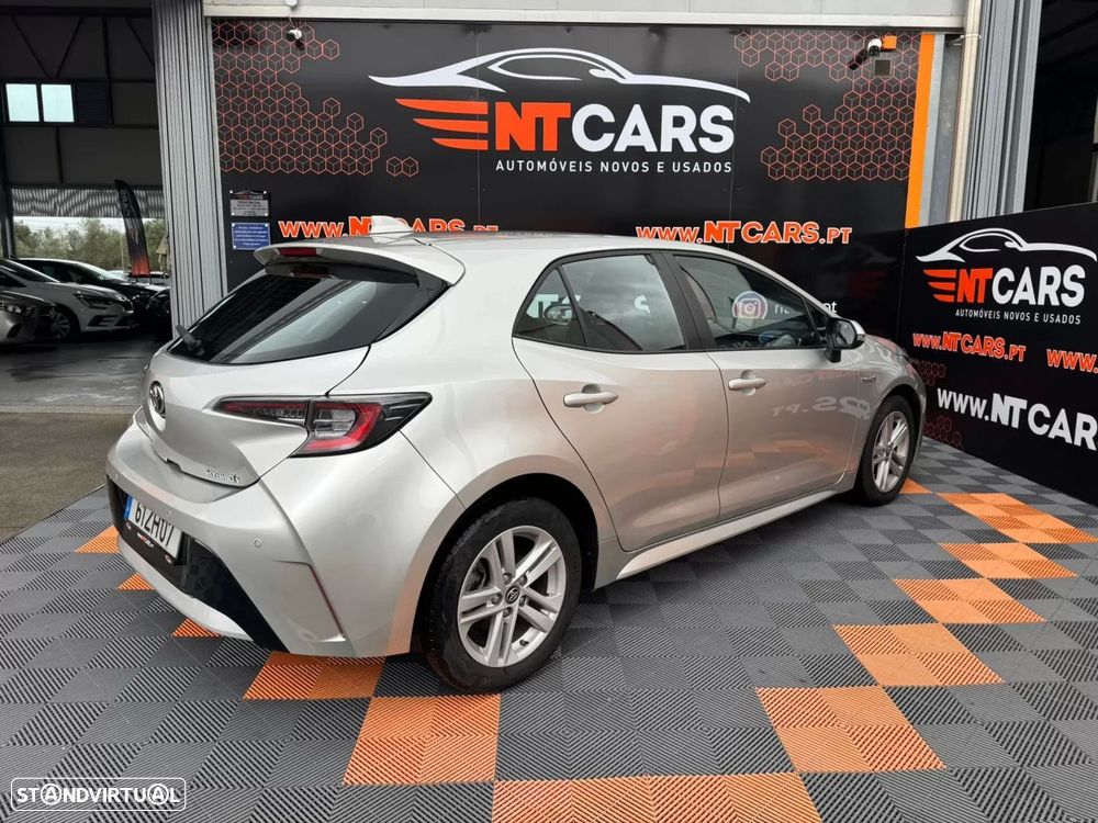 Toyota Corolla 1.8 Hybrid Comfort - 2