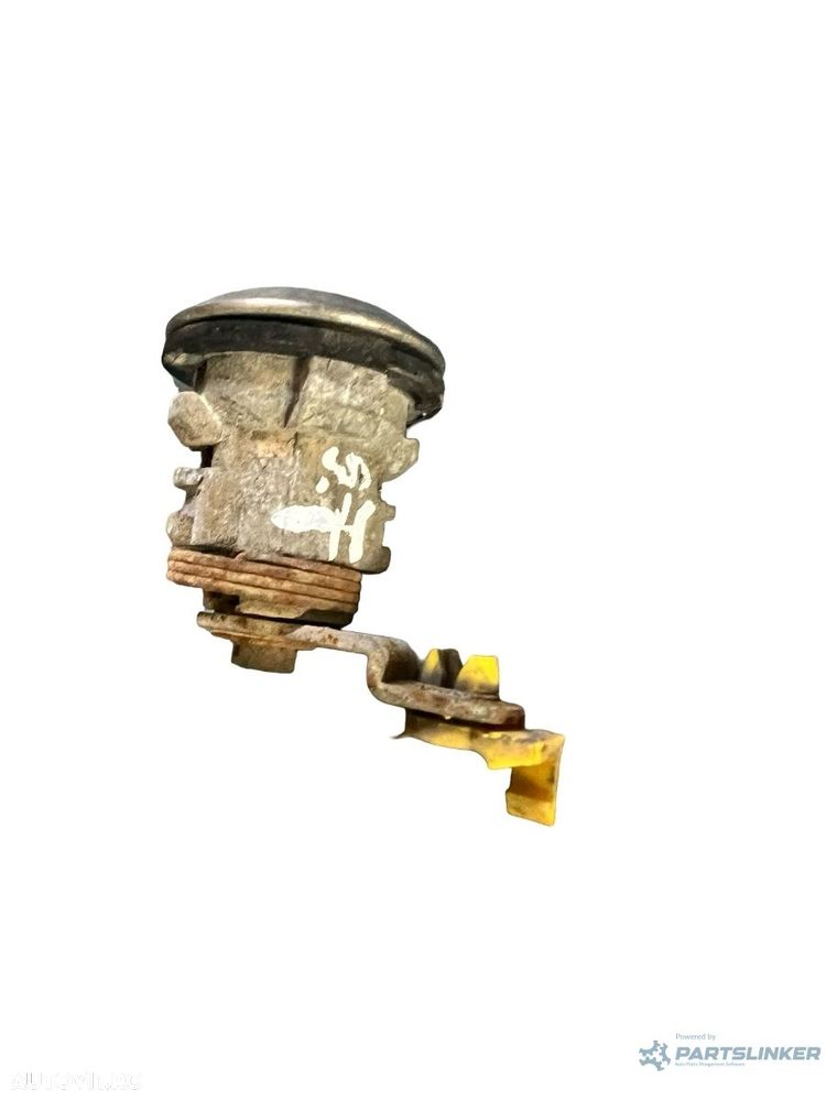 Butuc stanga fata ISUZU TROOPER II UB 1991 - 2000 - 2