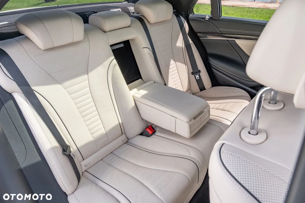 Mercedes-Benz Klasa S 560 9G-TRONIC - 23