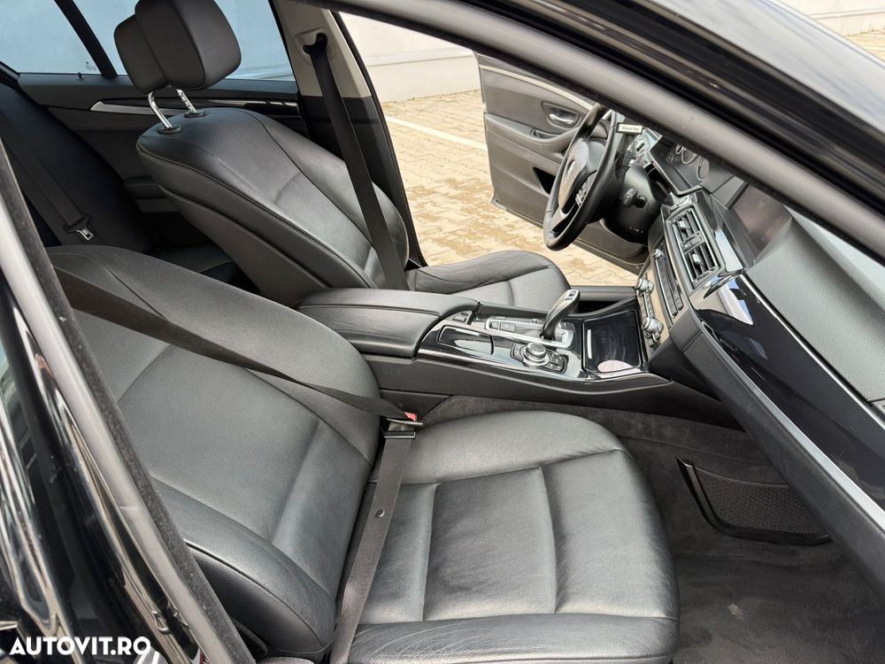 BMW Seria 5 520d - 17