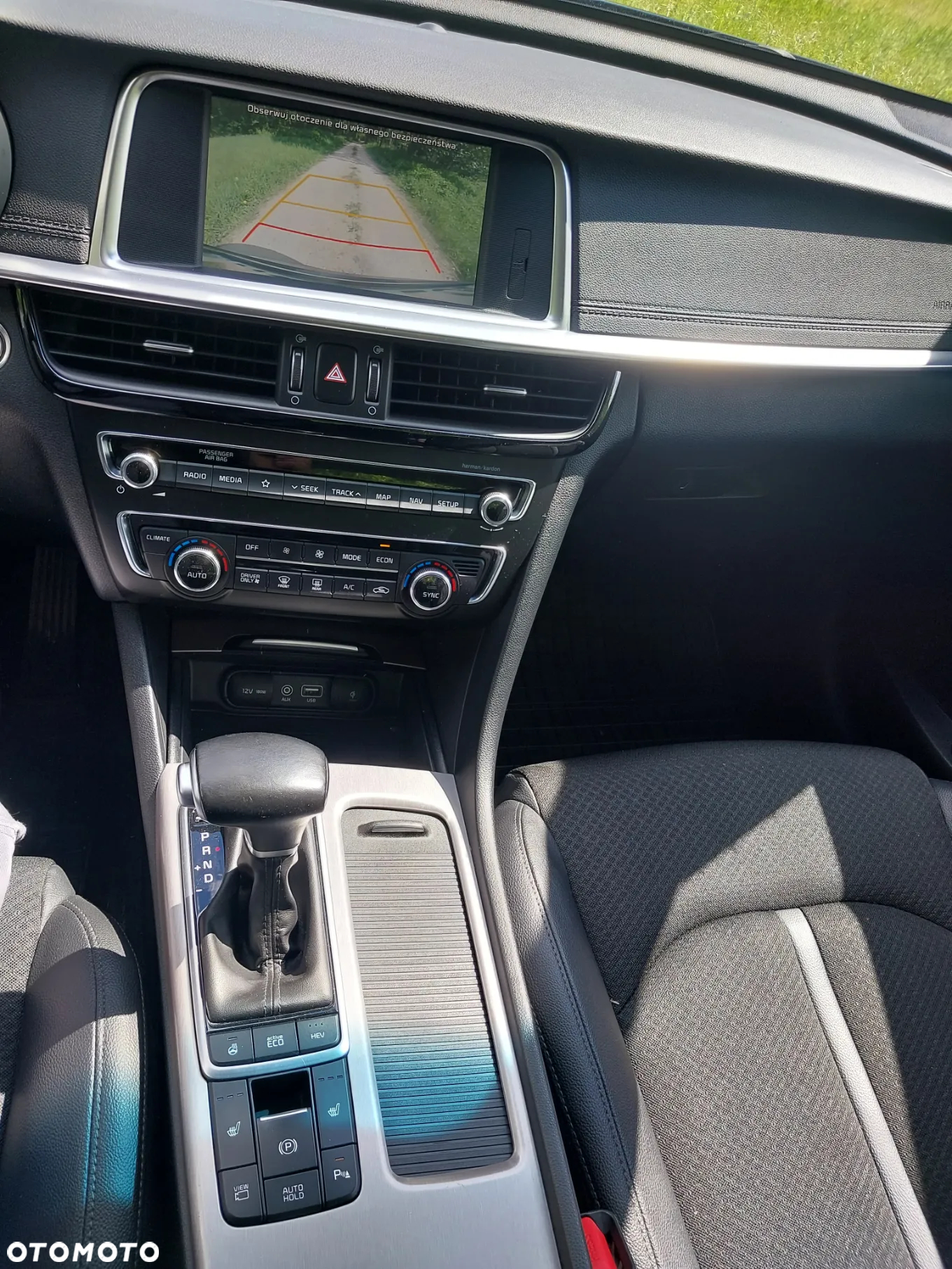 Kia Optima Plug-in Hybrid - 18