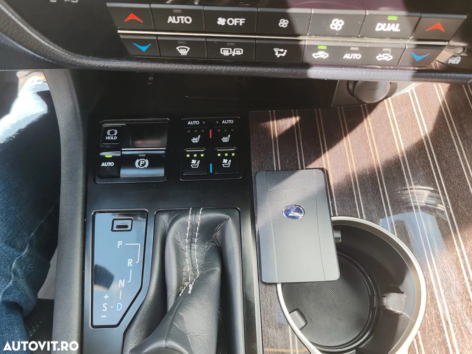 Lexus Seria RX 450h Aut. Luxury (trapa) - 12
