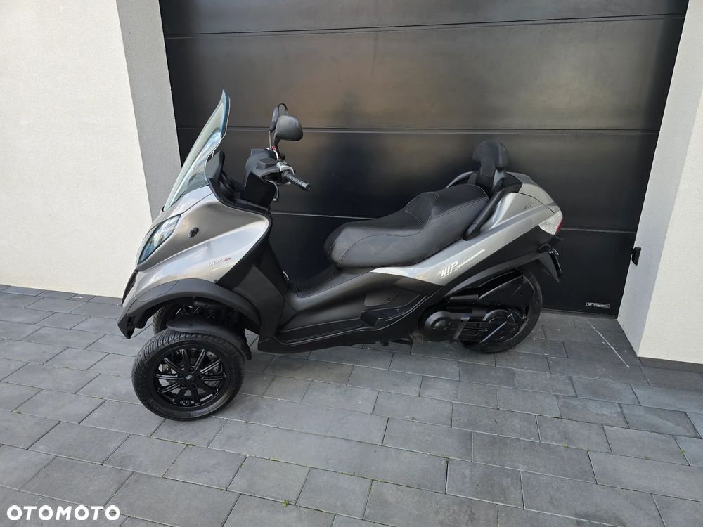 Piaggio MP-3 - 3