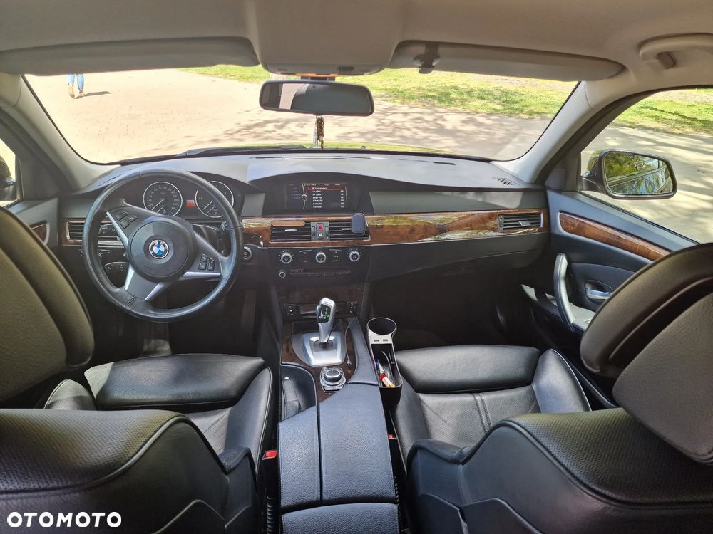 BMW Seria 5 530d Edition Exclusive - 13