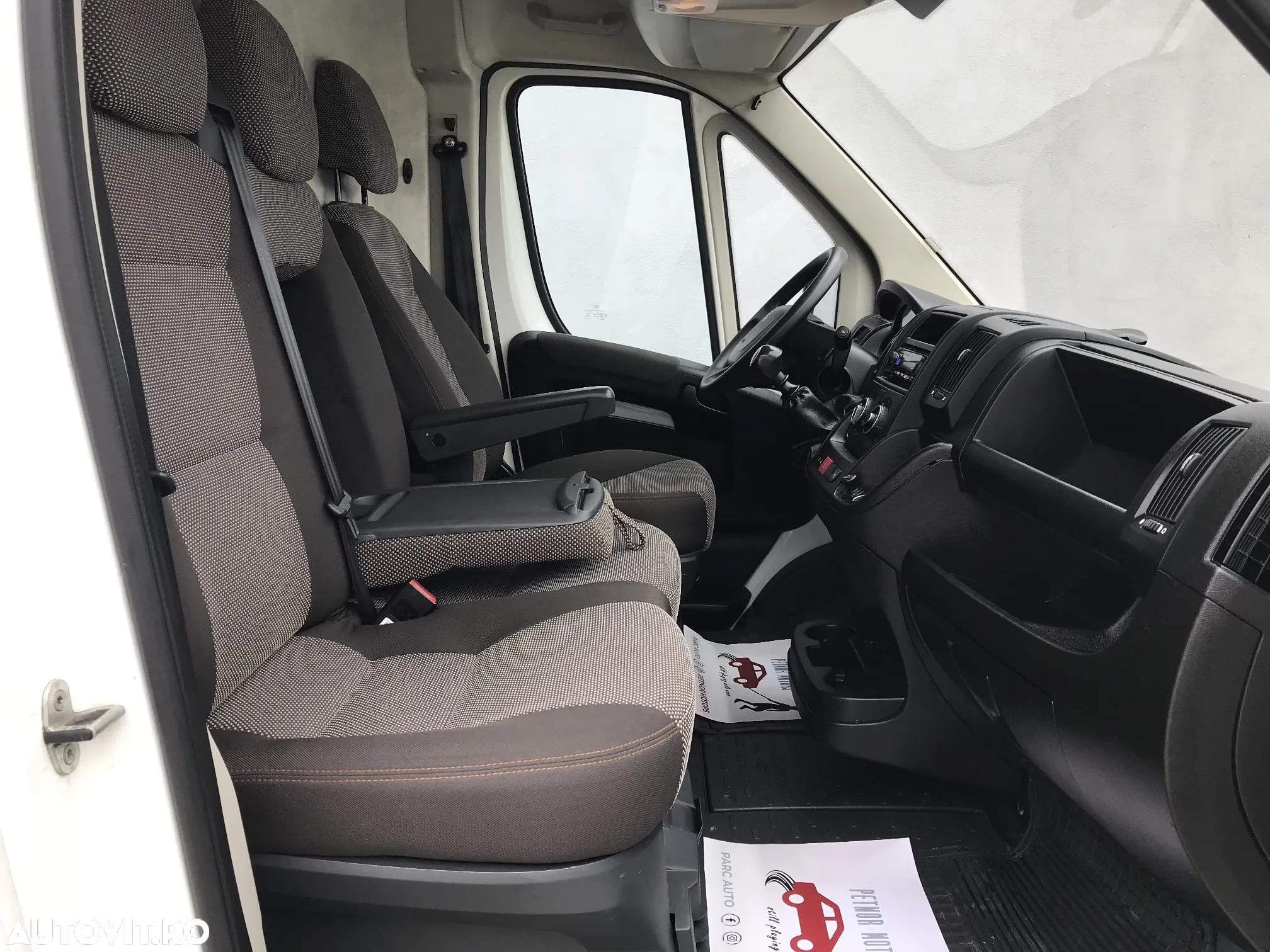 Peugeot Boxer HDi 330 L1H1 S&S Active - 15