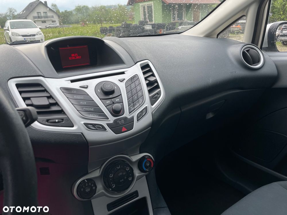 Ford Fiesta 1.25 Platinium X EU5 - 8