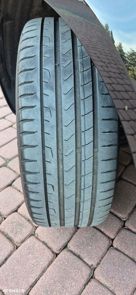 Skoda Octavia Combi 2.0 TDI DSG RS - 24