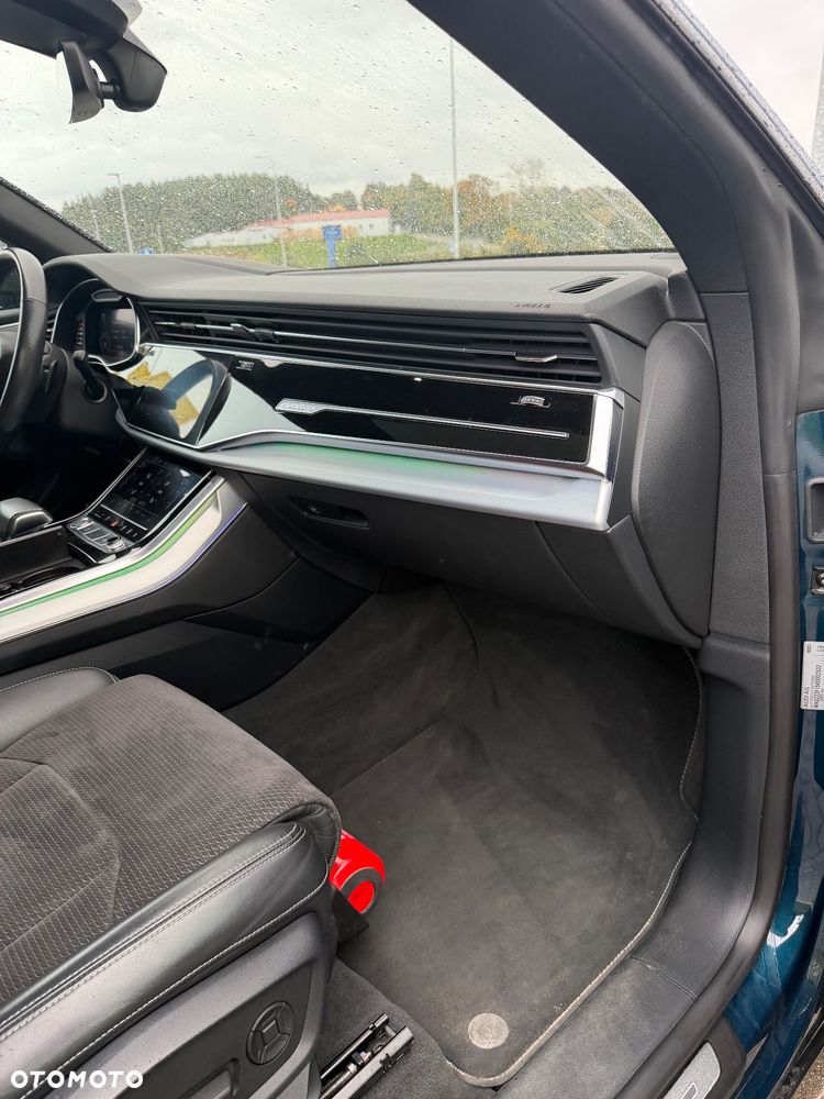 Audi Q8 - 23