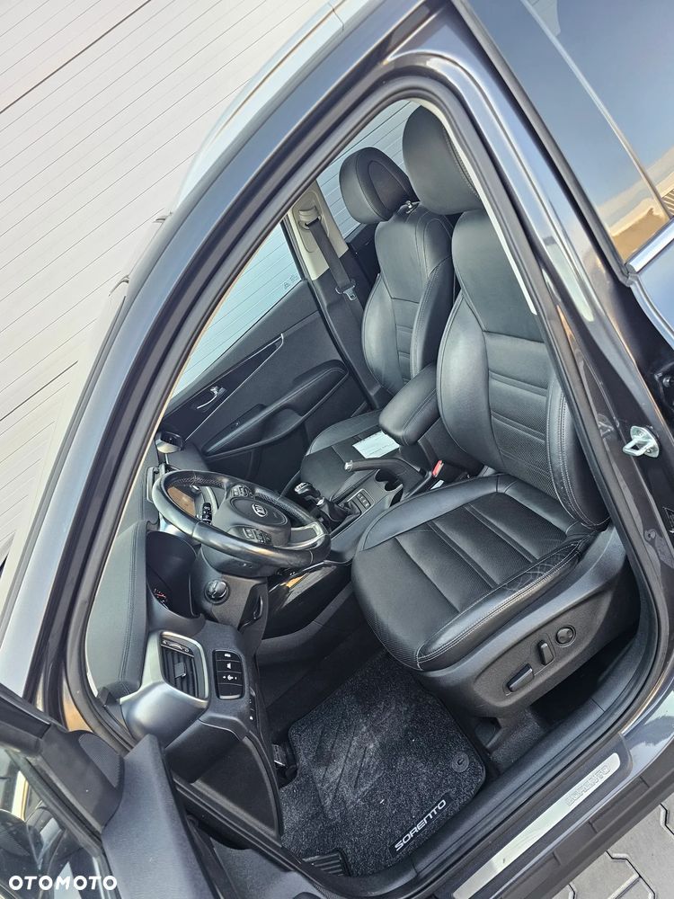 Kia Sorento 2.2 CRDi AWD Edition 7 - 25