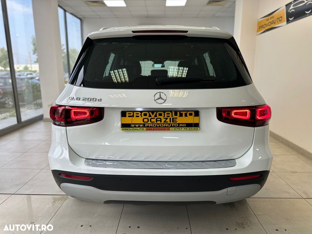 Mercedes-Benz GLB 200 d 8G-DCT Progressive - 14