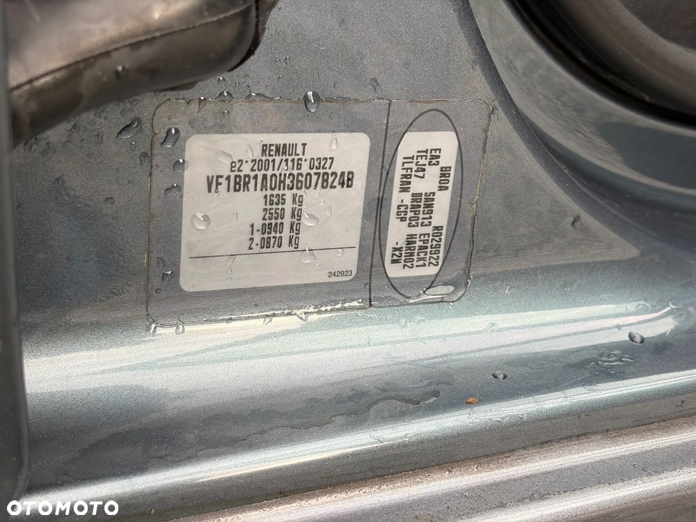 Renault Clio 1.4 16V Expression - 24