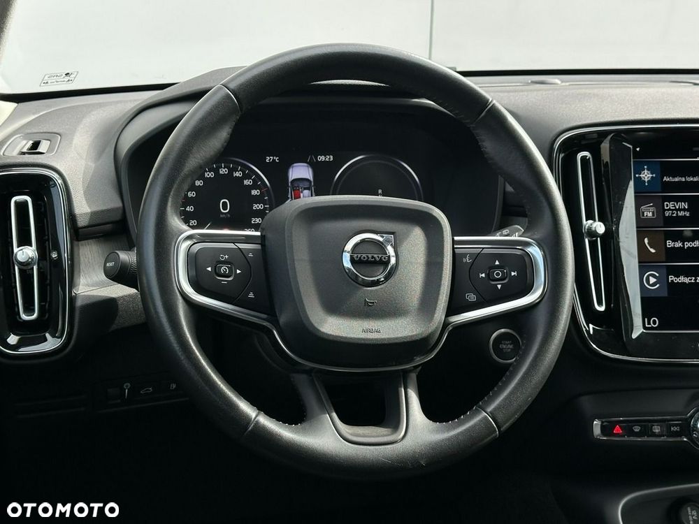 Volvo XC 40 - 21