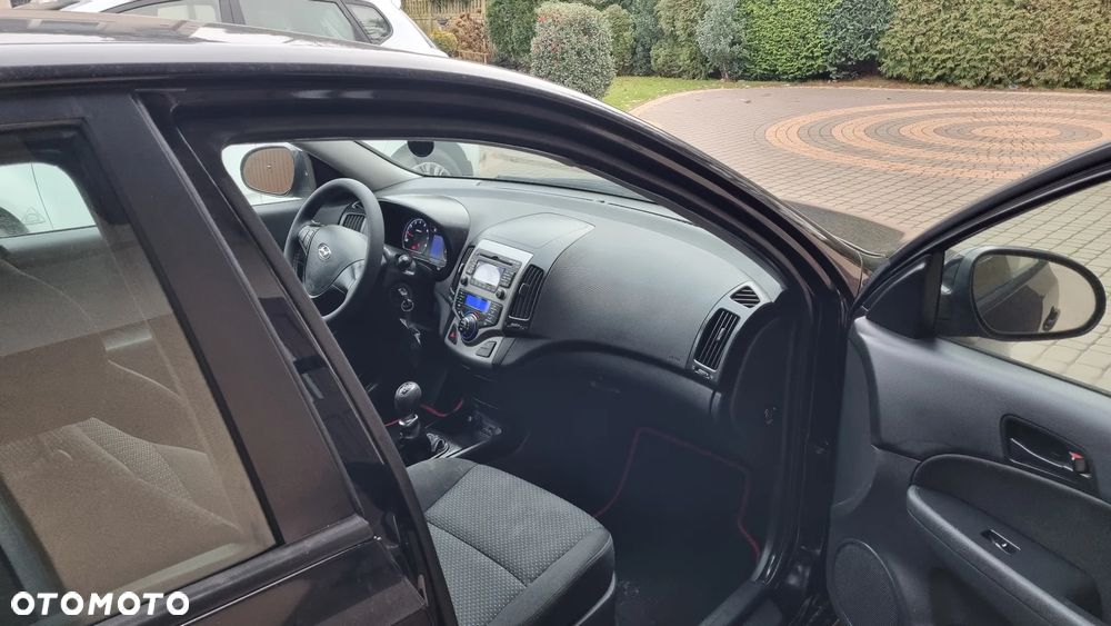 Hyundai i30 1.4 Edition 20 - 12