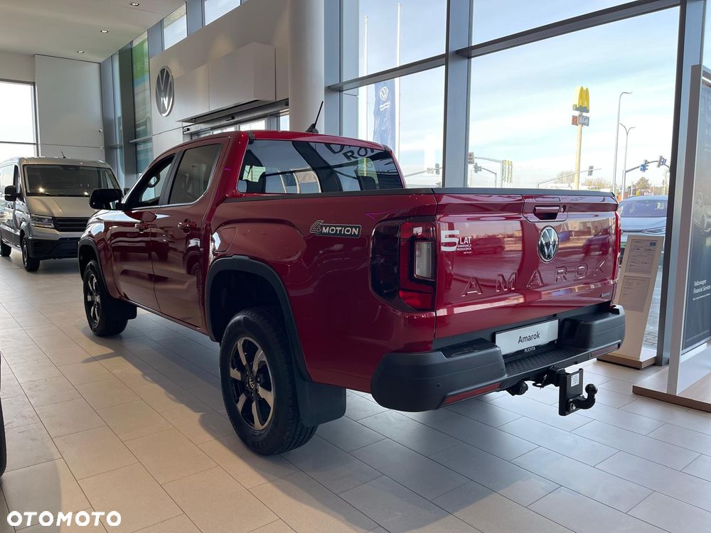 Volkswagen Amarok - 8