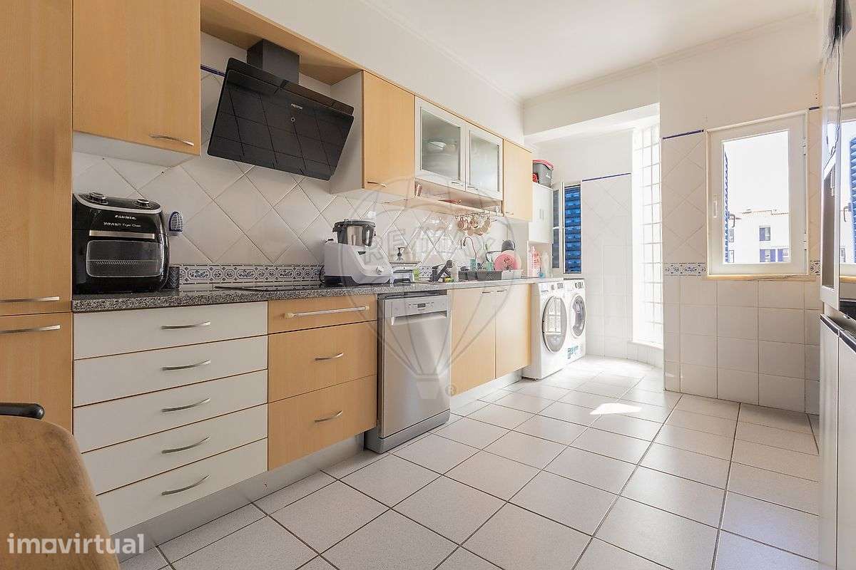 Apartamento T2 para venda - Grande imagem: 2/28