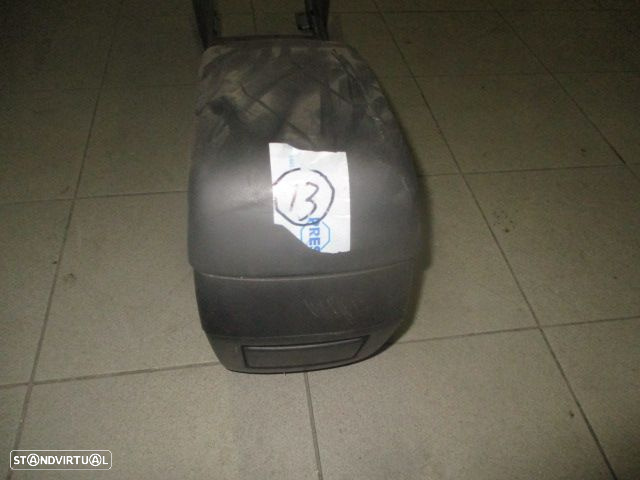 Apoio De Braço BP4K64361 MAZDA 3 2005 - 2