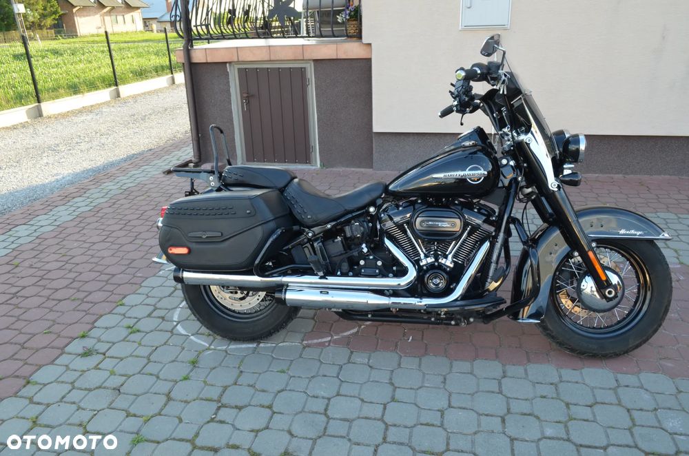 Harley-Davidson Softail Heritage Classic - 2