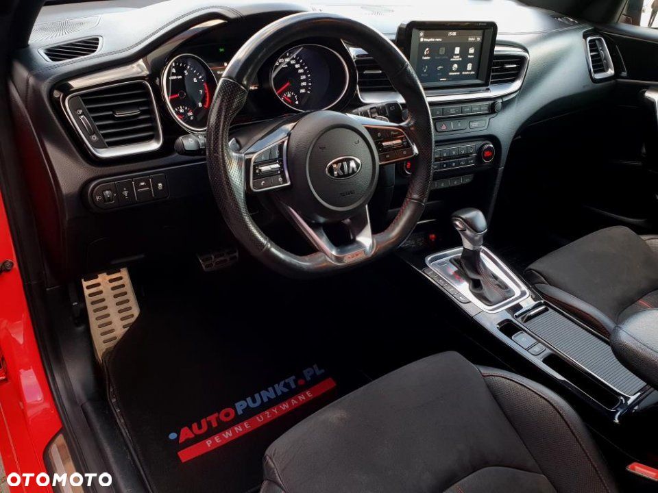 Kia ProCeed - 9